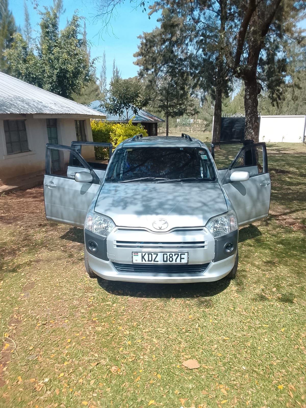 Toyota Succeed